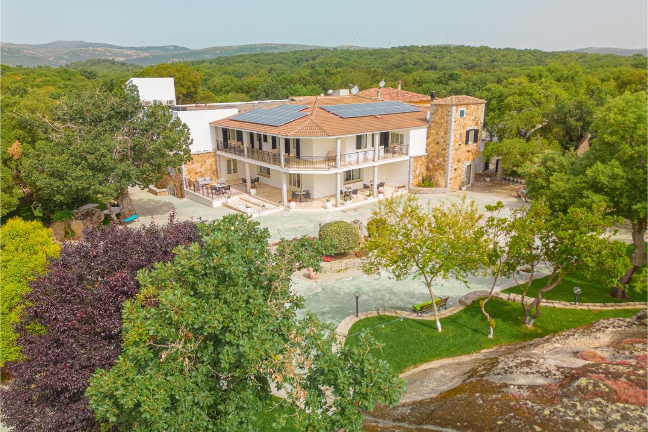 Paghe Eco Luxury Experience Hotel Buddusò Exterior foto